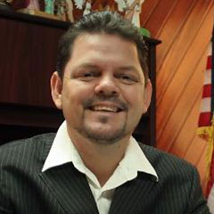 Heriberto V&eacute;lez V&eacute;lez