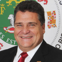 V&iacute;ctor L. Vasallo Anad&oacute;n